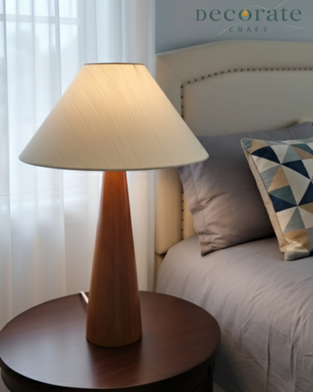 Beautiful & Durable – Premium Mahogany Wood Table Lamp